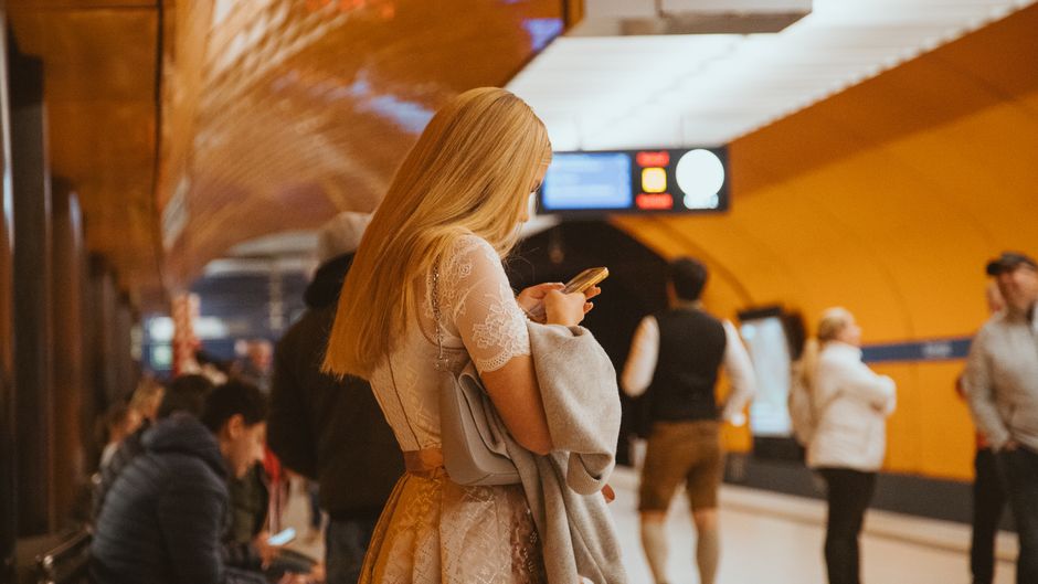 Как в впн добавить еще устройство ? в Happ